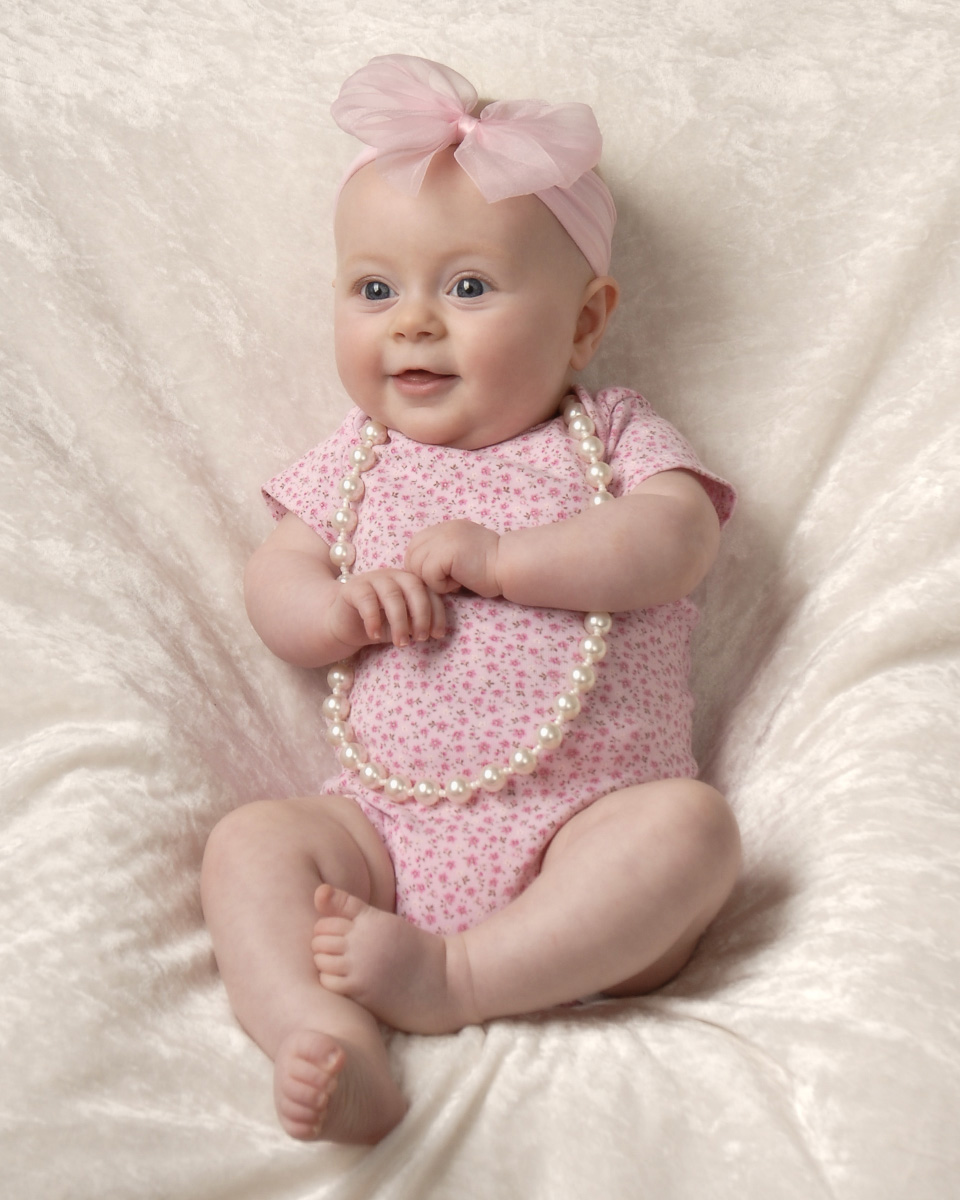 3 Months Baby Girl Development – What to Expect
