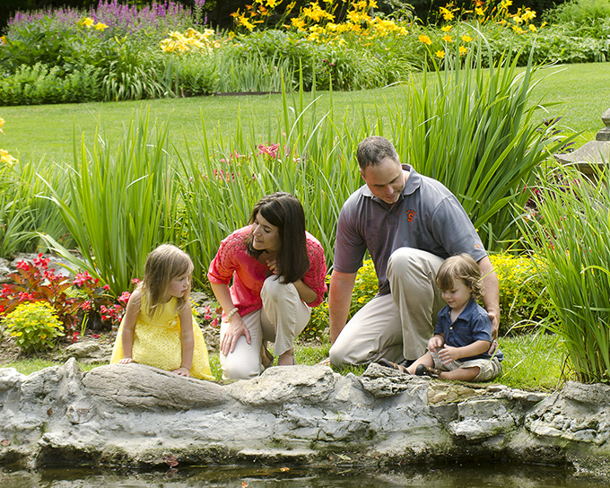 Outdoor Family Portraits At Smith Garden In Oakwood Ohio