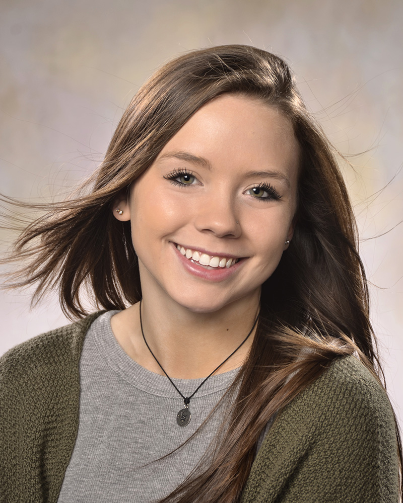 High School Senior Portrait Poses For Girls