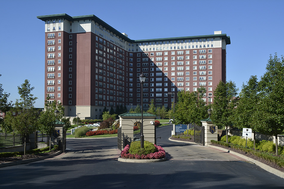 Exterior photograph of Kenwood Retirement community building by Dan Cleary of Cleary Creative Photography in Dayton Ohio