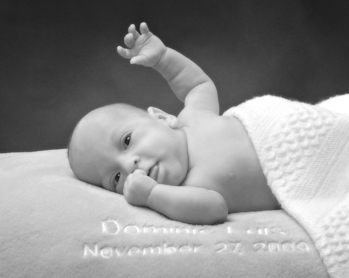 Newborn baby photography by Dan Cleary of Cleary Creative Photography in Dayton Ohio