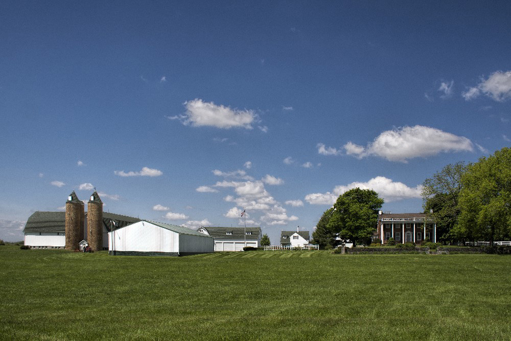 Cox family farm by Dan Cleary of Cleary Creative Photography in Dayton Ohio