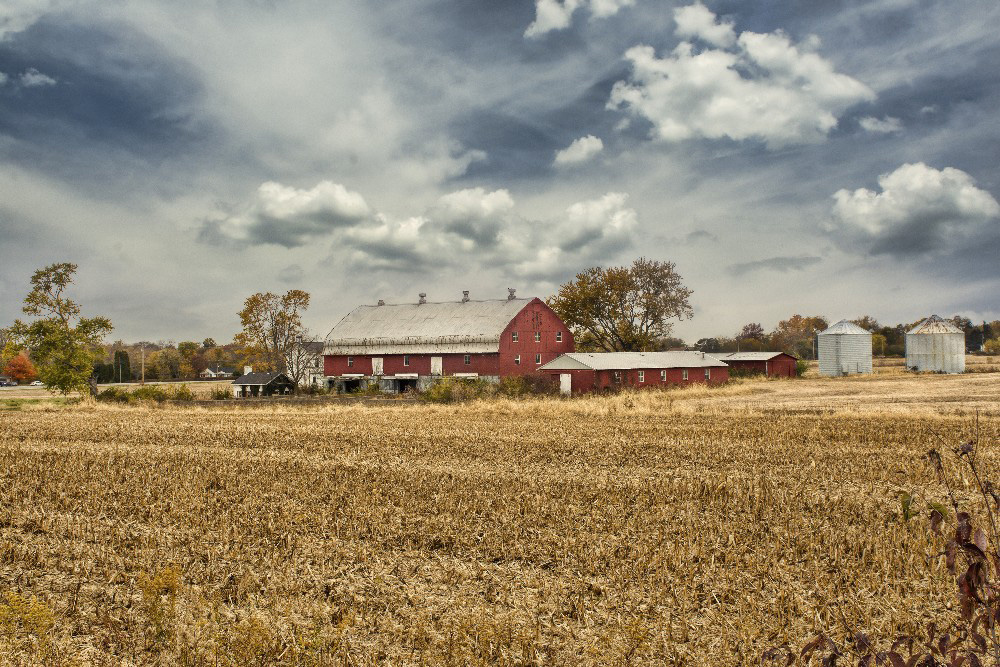 Farm in Miami County Ohio by Dan Cleary of Cleary Creative Photography in Dayton Ohio