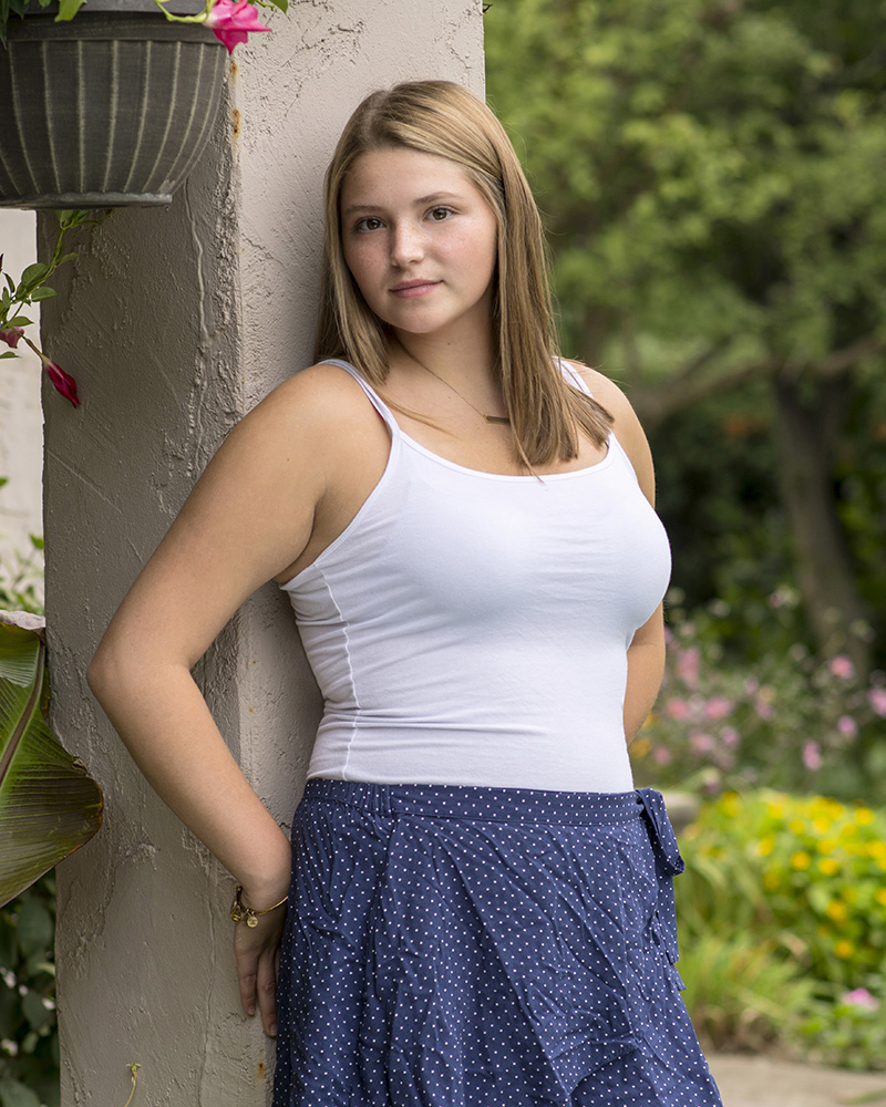 studio portrait of high school senior girl at Smith Garden in Oakwood by Dan Cleary of Cleary Creative Photograpjy