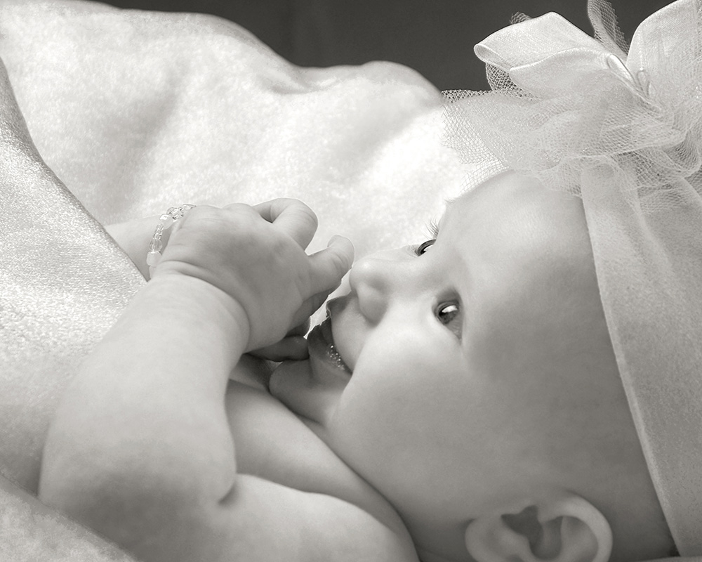 black and white portrait of 3 month baby girl by Dan Cleary of Cleary Creative Photography in Dayton Ohio